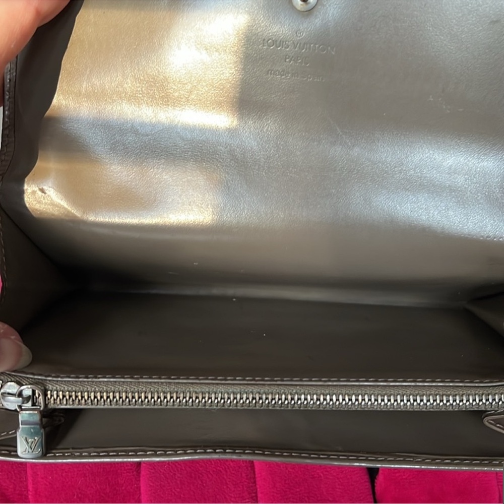Louis Vuitton Gray Epi Leather Wallet - Picture 12 of 12